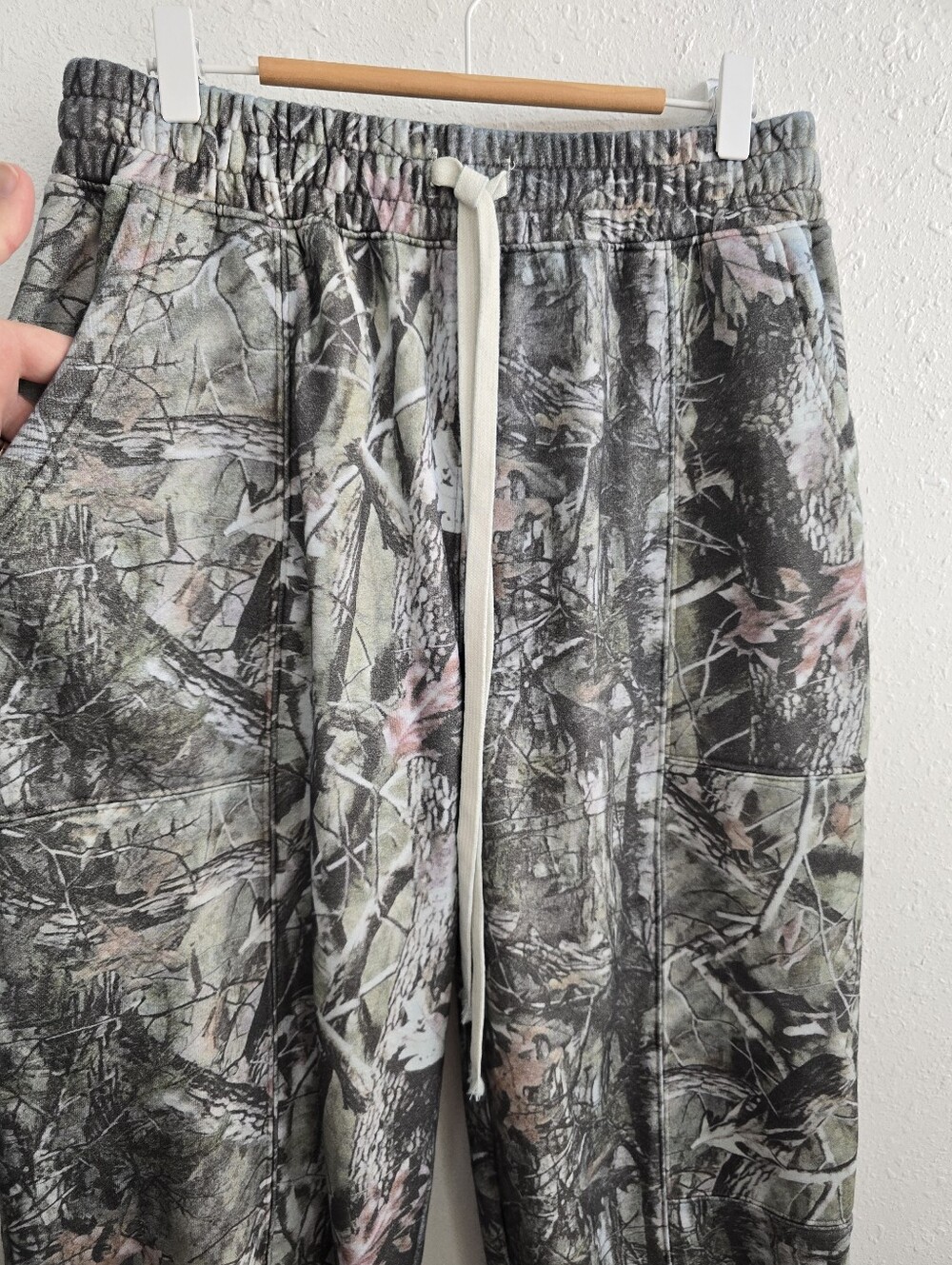 VERVET Camo Barrel Wide Leg Jogger Pants Size Medium - Picture 3 of 6